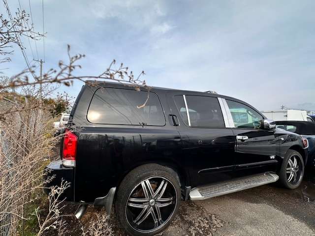米国日産 アルマダ ＳＥ ４ＷＤ H17年 (四国) 99