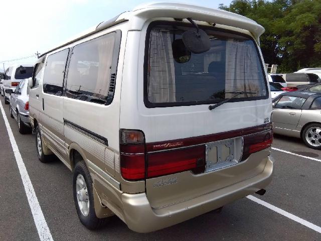 トヨタ ハイエースバン ３．０ スーパーカスタムリミテッド ミドルルーフ ディーゼルターボ ４ＷＤ H6年 (四国) 99