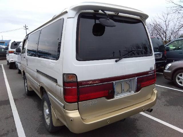 トヨタ ハイエースバン ３．０ スーパーカスタムリミテッド ミドルルーフ ディーゼルターボ ４ＷＤ H6年 (四国) 99