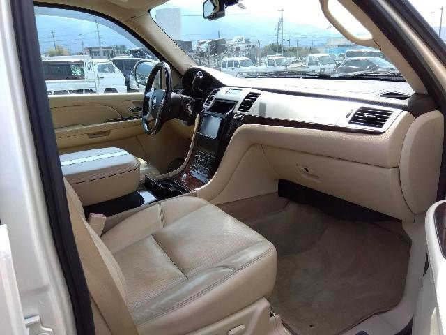 キャデラック エスカレード ＡＷＤ ４ＷＤ H20年 (四国) 99