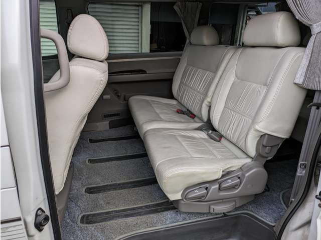 日産 エルグランド ３．３ ライダー ４ＷＤ H12年 (四国) 99