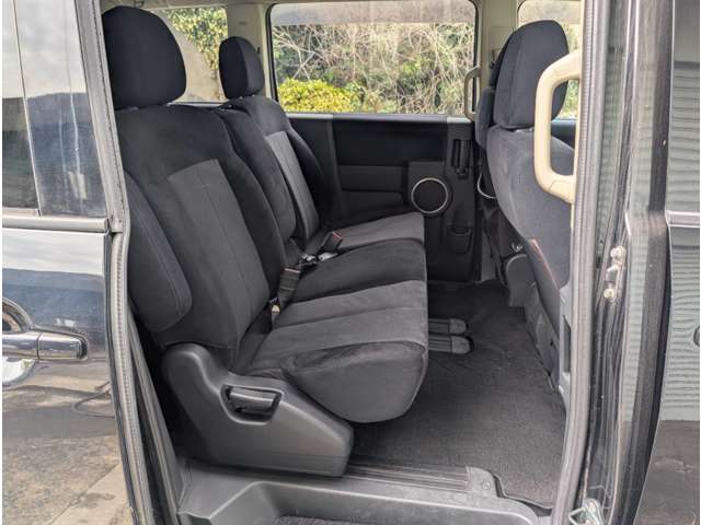 三菱 デリカ　Ｄ：５ ２．４ Ｇ パワーパッケージ ４ＷＤ H22年 (四国) 99