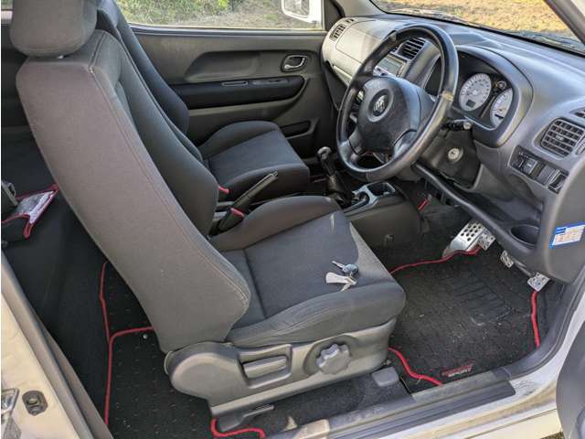 スズキ スイフト １．５ スポーツ H16年 (四国) 99