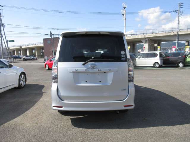 トヨタ ヴォクシー ２．０ ＺＳ ４ＷＤ H19年 (四国) 99