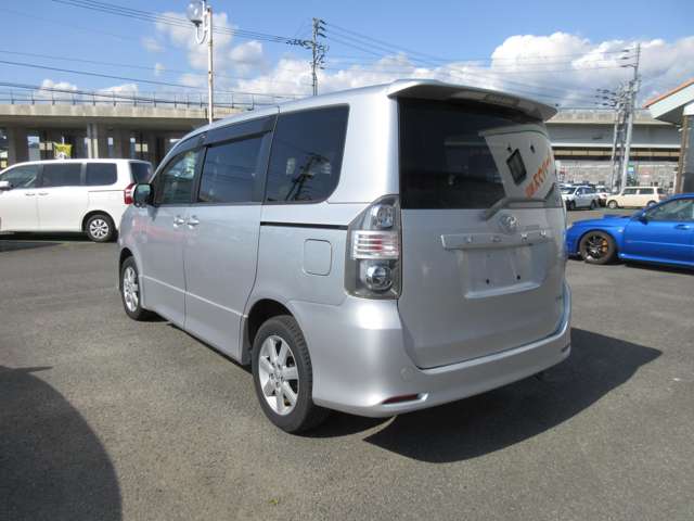 トヨタ ヴォクシー ２．０ ＺＳ ４ＷＤ H19年 (四国) 99
