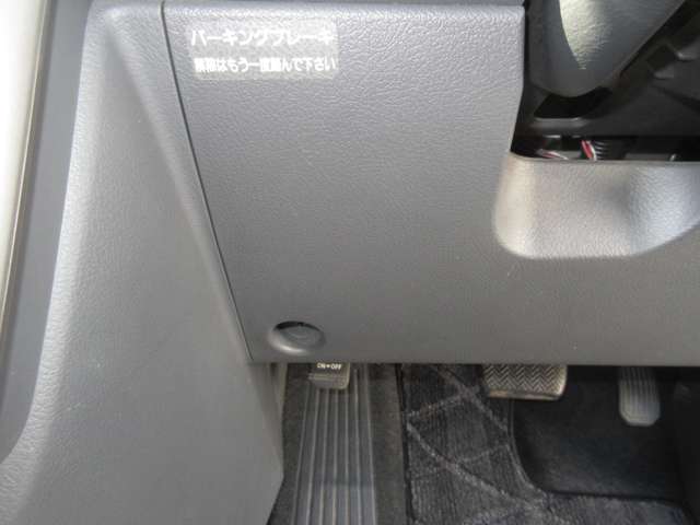 トヨタ ヴォクシー ２．０ ＺＳ ４ＷＤ H19年 (四国) 99