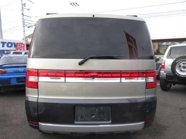 三菱 デリカ　Ｄ：５ ２．４ Ｇ ４ＷＤ H19年 (四国) 99