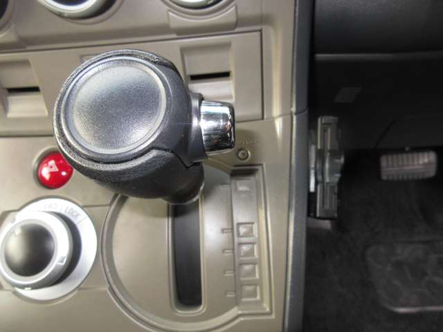 三菱 デリカ　Ｄ：５ ２．４ Ｇ ４ＷＤ H19年 (四国) 99