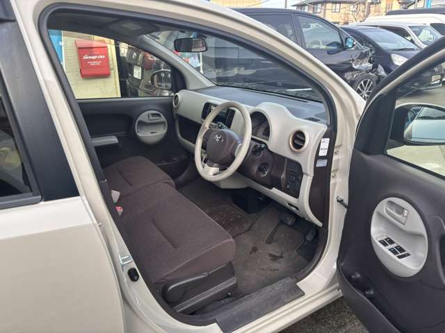 トヨタ パッソ １．０ プラスハナ H27年 (関東) 99
