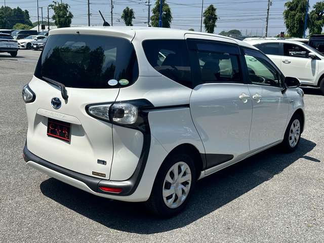 トヨタ シエンタ　ハイブリッド ハイブリッド １．５ Ｇ H28年 (関東) 99