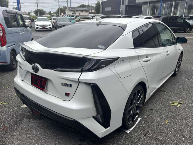 トヨタ プリウスＰＨＶ １．８ Ｓ ナビパッケージ ＧＲ スポーツ H30年 (関東) 99