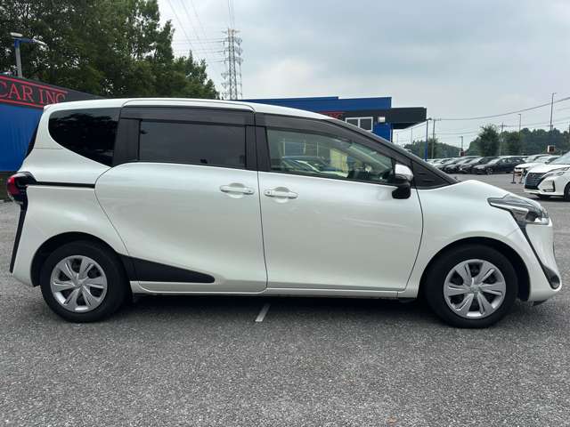 トヨタ シエンタ １．５ ファンベース Ｇ セーフティ エディション R2年 (関東) 99
