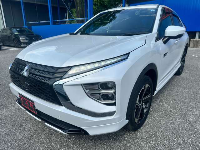 三菱 エクリプス　クロス　ＰＨＥＶ ＰＨＥＶ ２．４ Ｐ ４ＷＤ R4年 (関東) 99