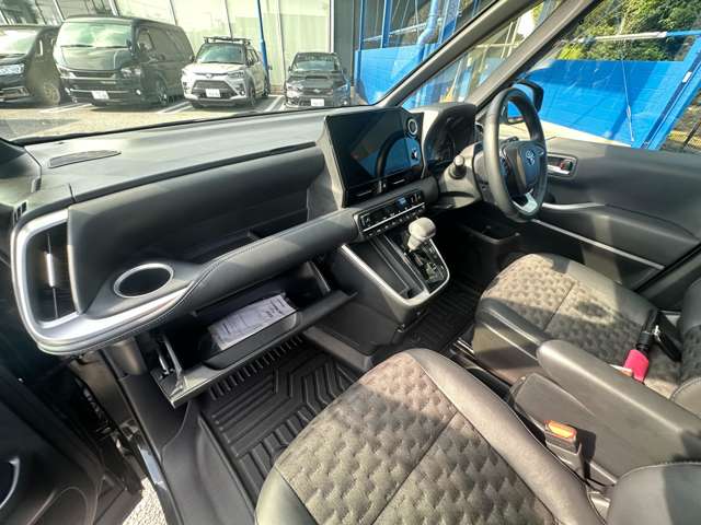トヨタ ヴォクシー ２．０ Ｓ－Ｚ R5年 (関東) 99