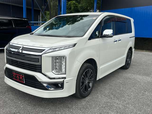 三菱 デリカ　Ｄ：５ アーバンギア ２．２ Ｐ エディション ディーゼルターボ ４ＷＤ R2年 (関東) 99