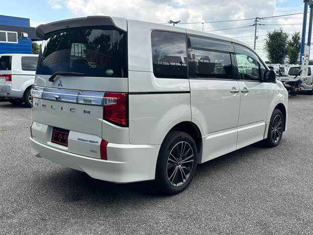 三菱 デリカ　Ｄ：５ アーバンギア ２．２ Ｐ エディション ディーゼルターボ ４ＷＤ R2年 (関東) 99