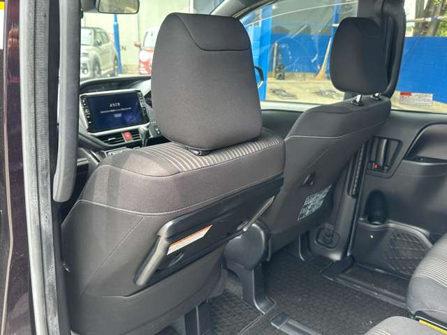 トヨタ ヴォクシー ２．０ ＺＳ H29年 (関東) 99