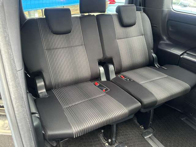 トヨタ ヴォクシー ２．０ ＺＳ H29年 (関東) 99