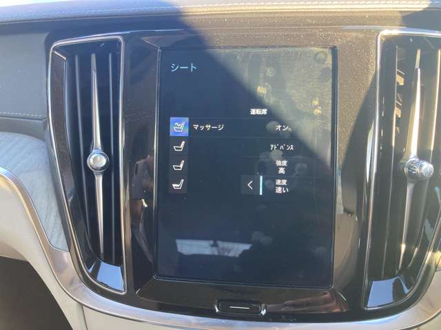 ボルボ Ｖ６０ Ｔ５　インスクリプション R1年 (関東) 99