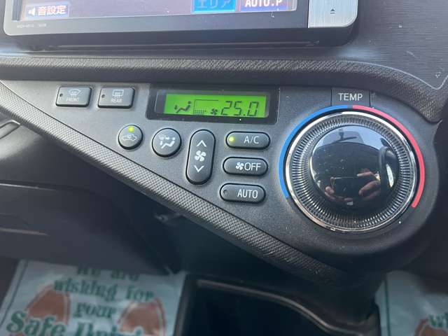 トヨタ アクア １．５ Ｇ H24年 (近畿) 99