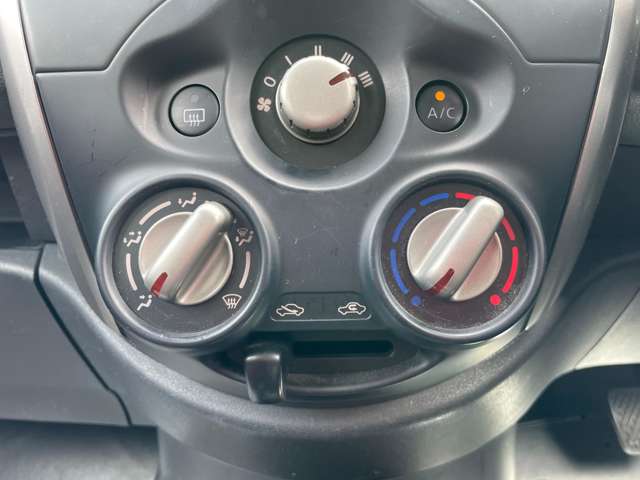 日産 マーチ １．２ Ｓ プラムインテリア H29年 (近畿) 99