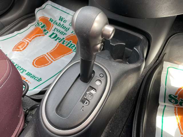 日産 マーチ １．２ Ｓ プラムインテリア H29年 (近畿) 99