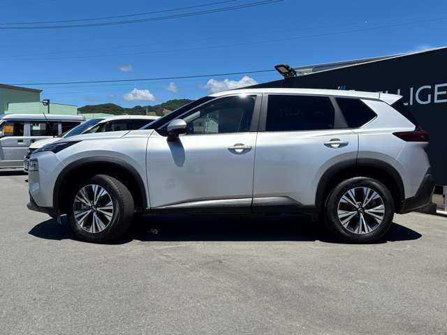 日産 エクストレイル １．５ Ｘ Ｅ－４ＯＲＣＥ ４ＷＤ R6年 (中国) 99