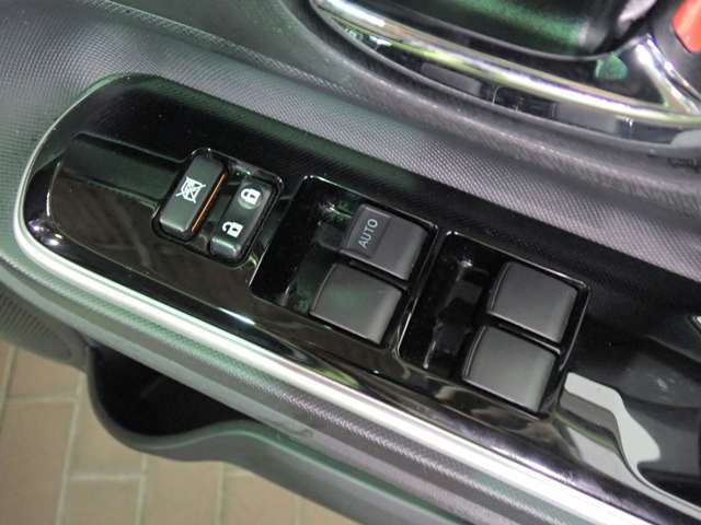 トヨタ アクア １．５ Ｇ H29年 (近畿) 99