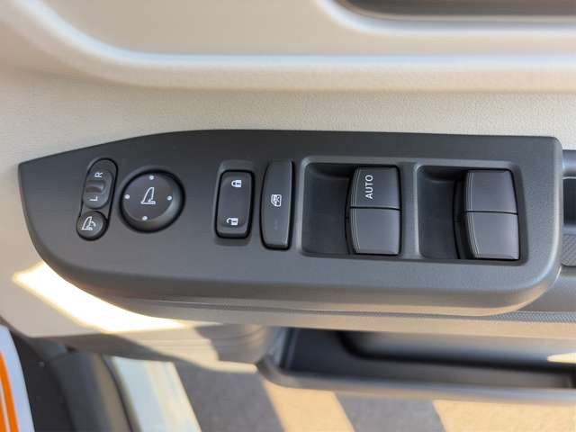 ホンダ Ｎ　ＢＯＸ ６６０ R8年 () 99