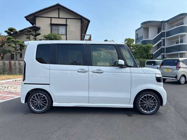 ホンダ Ｎ　ＢＯＸ カスタム ６６０ ターボ R7年 () 99