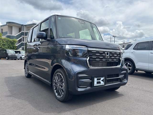 ホンダ Ｎ　ＢＯＸ カスタム ６６０ ターボ R8年 (九州・沖縄) 99