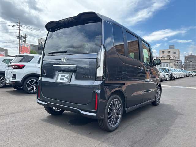 ホンダ Ｎ　ＢＯＸ カスタム ６６０ ターボ R8年 (九州・沖縄) 99