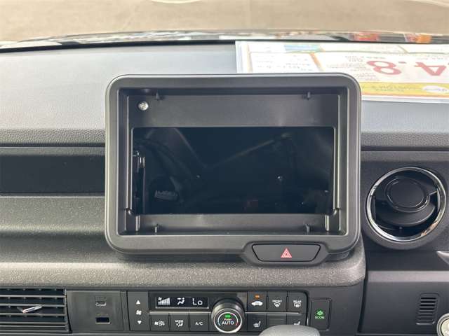 ホンダ Ｎ　ＢＯＸ カスタム ６６０ ターボ R8年 (九州・沖縄) 99