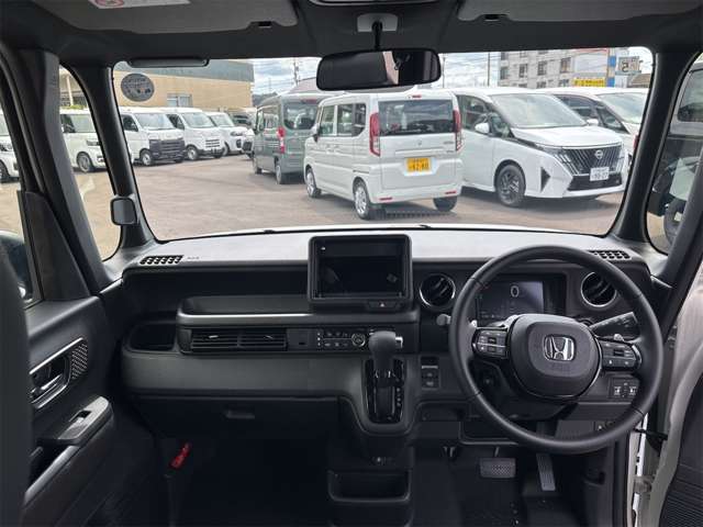 ホンダ Ｎ　ＢＯＸ カスタム ６６０ ターボ R8年 (九州・沖縄) 99
