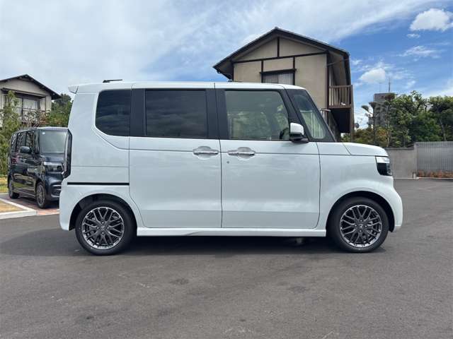 ホンダ Ｎ　ＢＯＸ カスタム ６６０ ターボ R8年 (九州・沖縄) 99