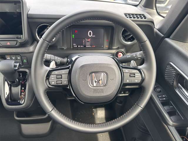 ホンダ Ｎ　ＢＯＸ カスタム ６６０ ターボ R8年 (九州・沖縄) 99