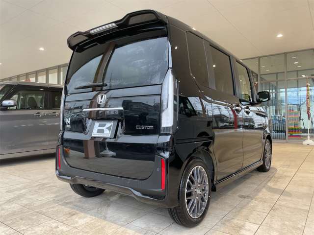 ホンダ Ｎ　ＢＯＸ カスタム ６６０ ターボ R8年 (九州・沖縄) 99
