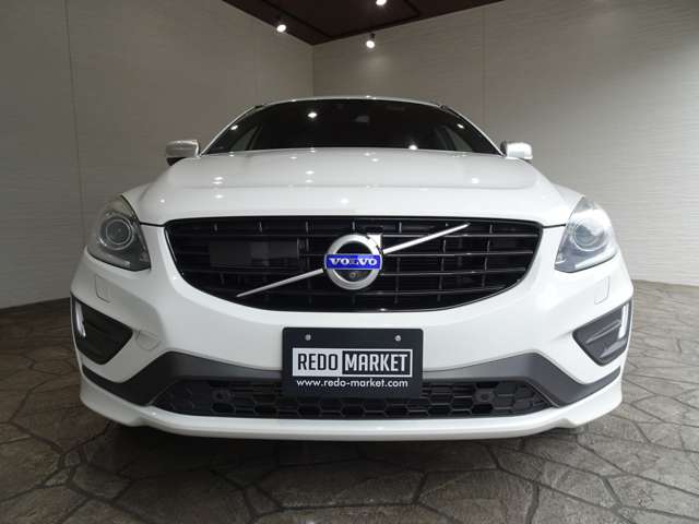 ボルボ ＸＣ６０ Ｔ６ ＡＷＤ Ｒデザイン ４ＷＤ H28年 (関東) 99