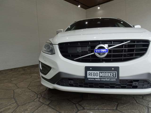 ボルボ ＸＣ６０ Ｔ６ ＡＷＤ Ｒデザイン ４ＷＤ H28年 (関東) 99