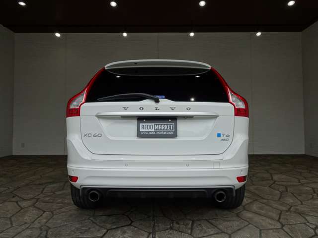 ボルボ ＸＣ６０ Ｔ６ ＡＷＤ Ｒデザイン ４ＷＤ H28年 (関東) 99