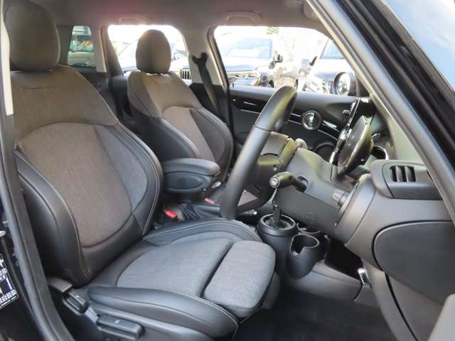 ミニ ミニ クーパーＳ ５ドア ＤＣＴ R4年 (東海) 99