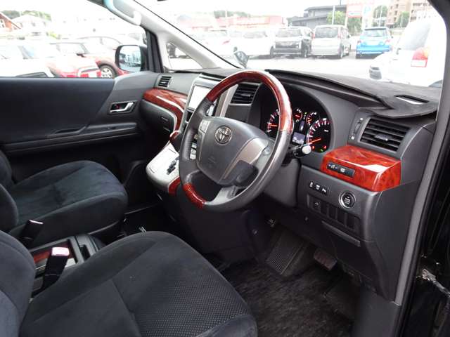 トヨタ ヴェルファイア ２．４ Ｚ プラチナセレクションＩＩ H23年 () 99