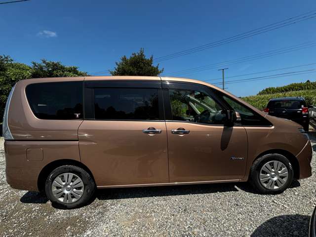 日産 セレナ ２．０ ２０Ｘ Ｓ－ＨＹＢＲＩＤ アドバンストセーフティ パッケージ H26年 (関東) 99