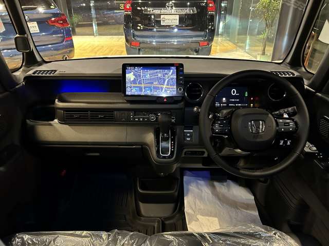 ホンダ Ｎ　ＢＯＸ カスタム ６６０ ターボ R8年 () 99