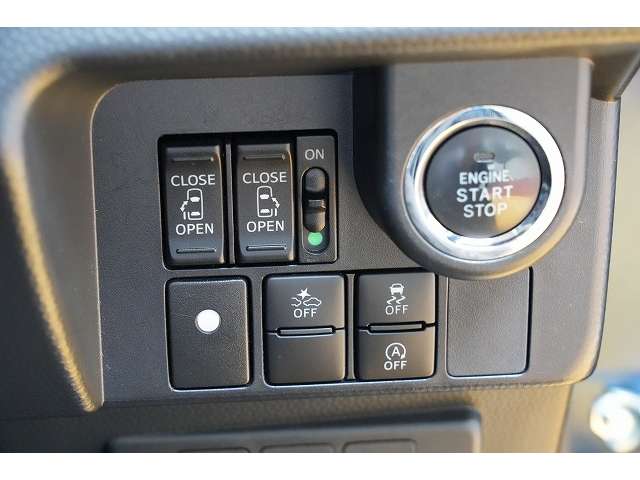 トヨタ タンク １．０ カスタム Ｇ－Ｔ H29年 (関東) 99