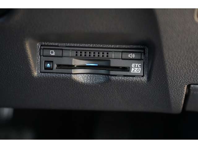トヨタ プリウスＰＨＶ １．８ Ａ レザーパッケージ H29年 (関東) 99
