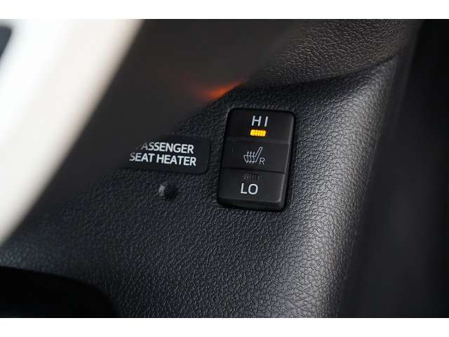 トヨタ プリウスＰＨＶ １．８ Ａ レザーパッケージ H29年 (関東) 99