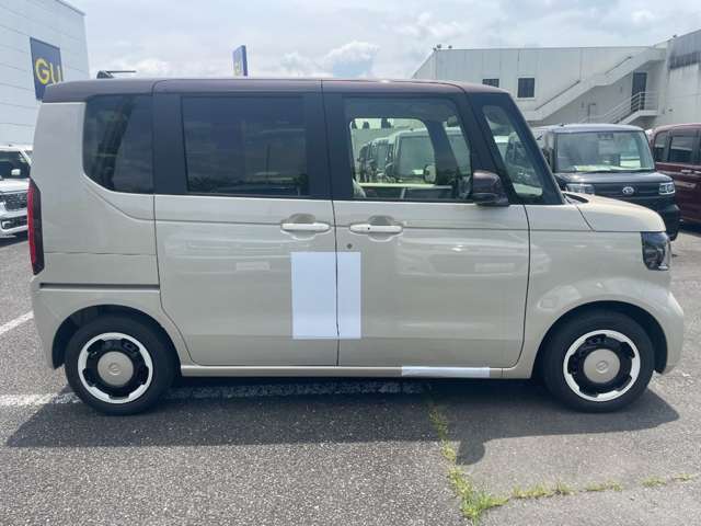 ホンダ Ｎ　ＢＯＸ ６６０ ファッションスタイル ２トーン R8年 (近畿) 99