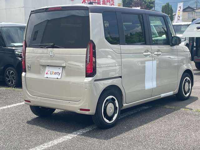 ホンダ Ｎ　ＢＯＸ ６６０ ファッションスタイル ２トーン R8年 (近畿) 99