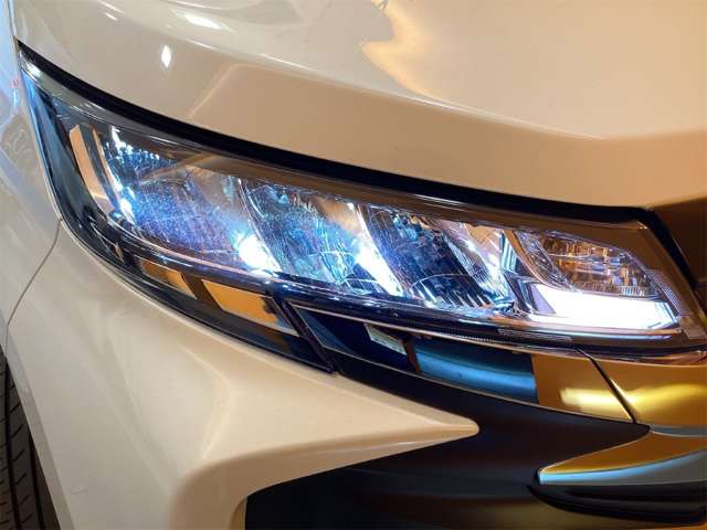 トヨタ ノア ２．０ Ｓ－Ｚ R7年 (近畿) 99